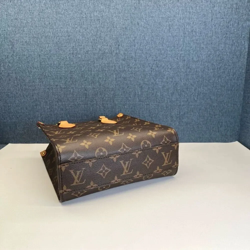 Louis Vuitton Women Pre-Loved Bag Very Good Condition